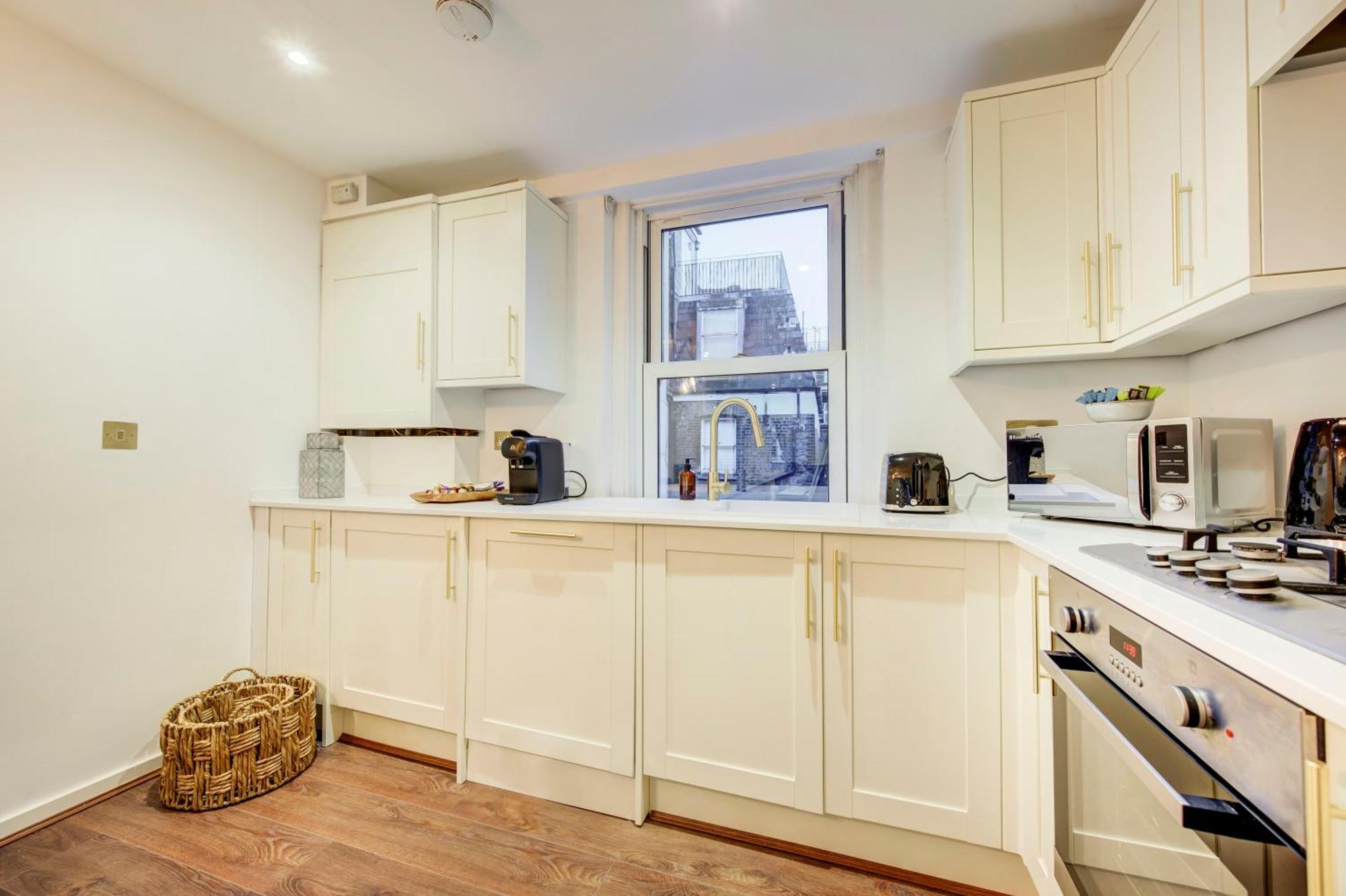 Апартаменты Prime Location Marylebone 4 Bed Designer Flat Лондон Экстерьер фото